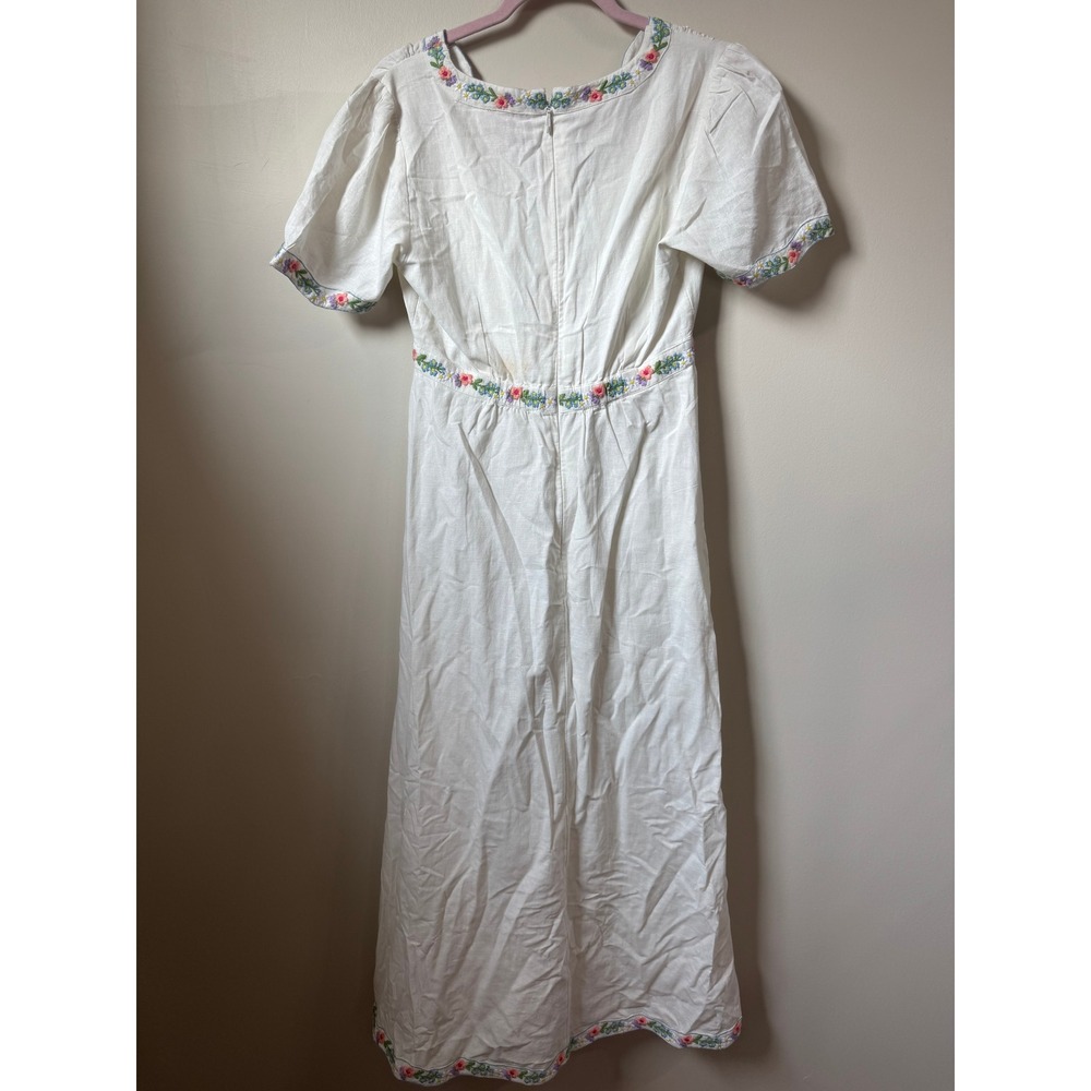 Show Me Your Mumu  Theia Floral Embroidered Linen Midi Dress White  Short Sleeve - Picture 6 of 6